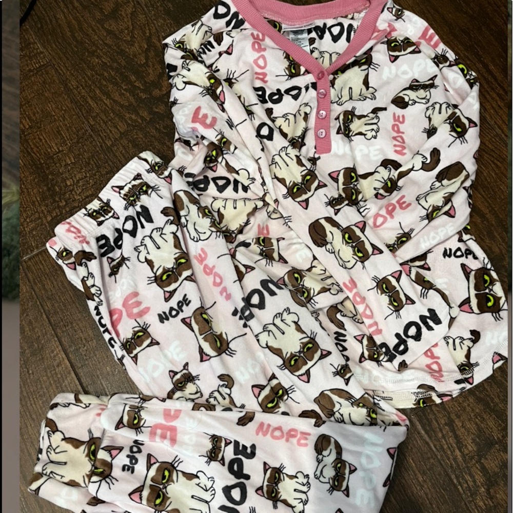 Grumpy Cat PJ Set